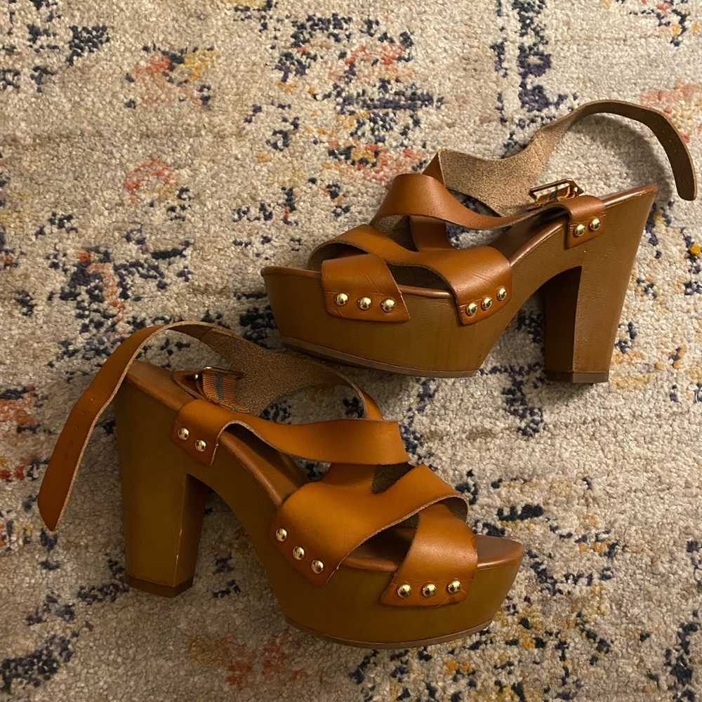 Cute Heels. Only worn a few times.